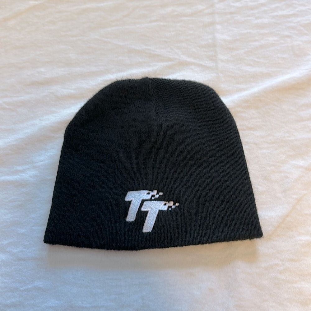 Winter beanie toque hat